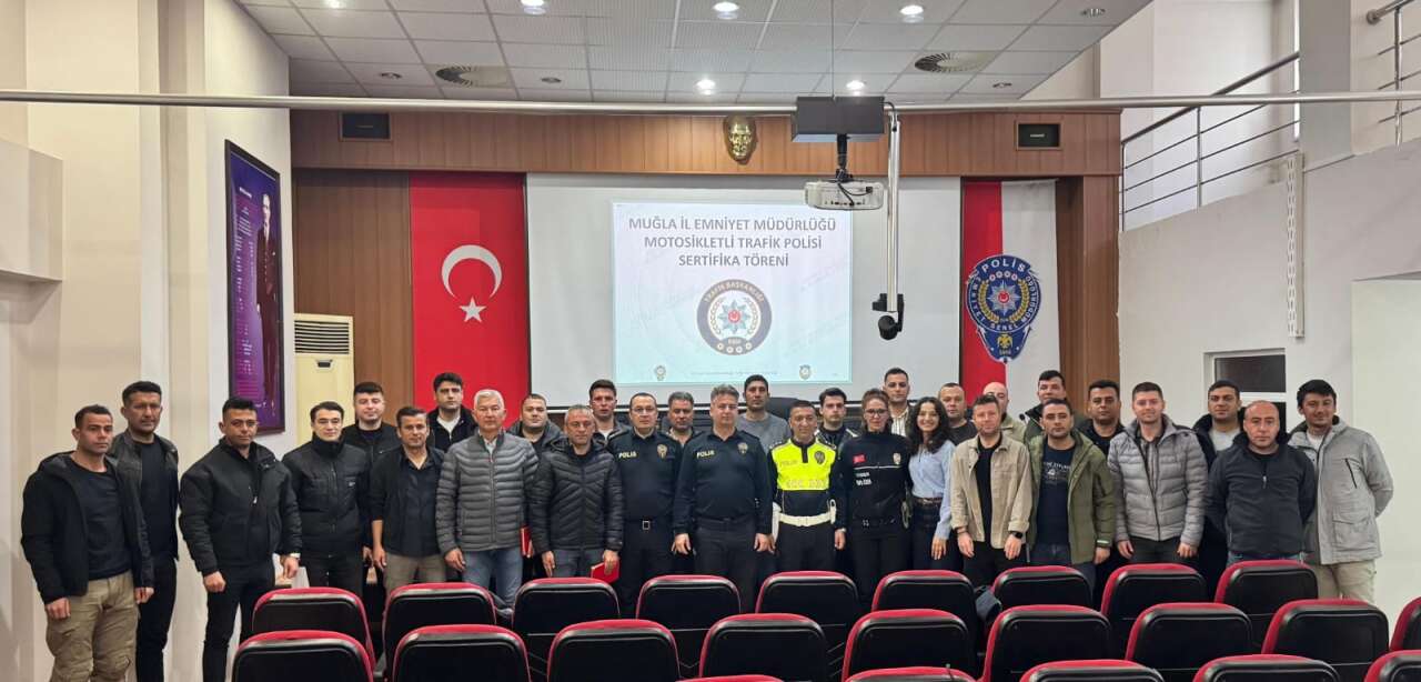 Muğla’da Motosikletli Trafik Polisi (Şahin) Eğitimi Tamamlandı 1